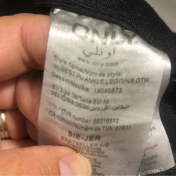 Only Faux Leather Ankle Zip Leggings, size S - Picture 6 of 11